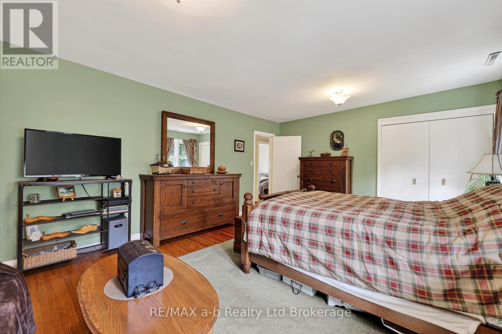 61 PARKWOOD DRIVE - 37