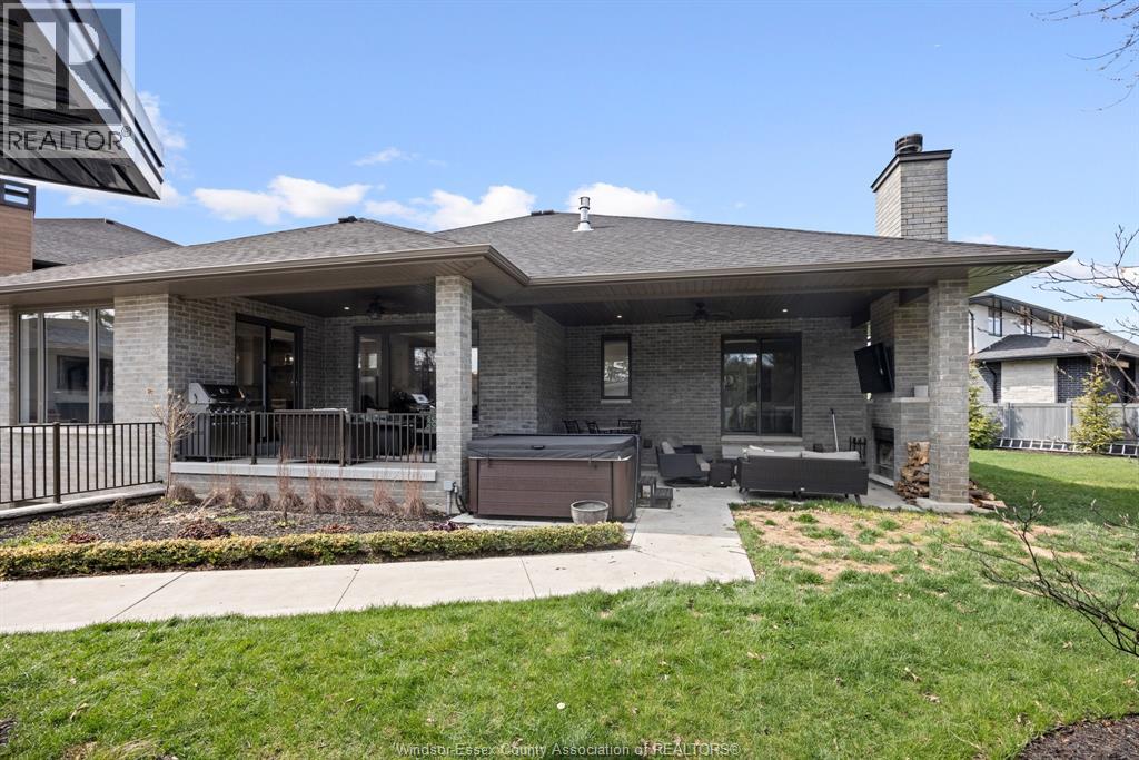 266 XAVIER CIRCLE - 32