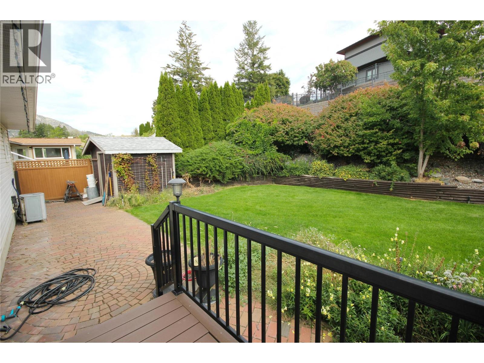 333 JUNIPER Avenue, Kaleden