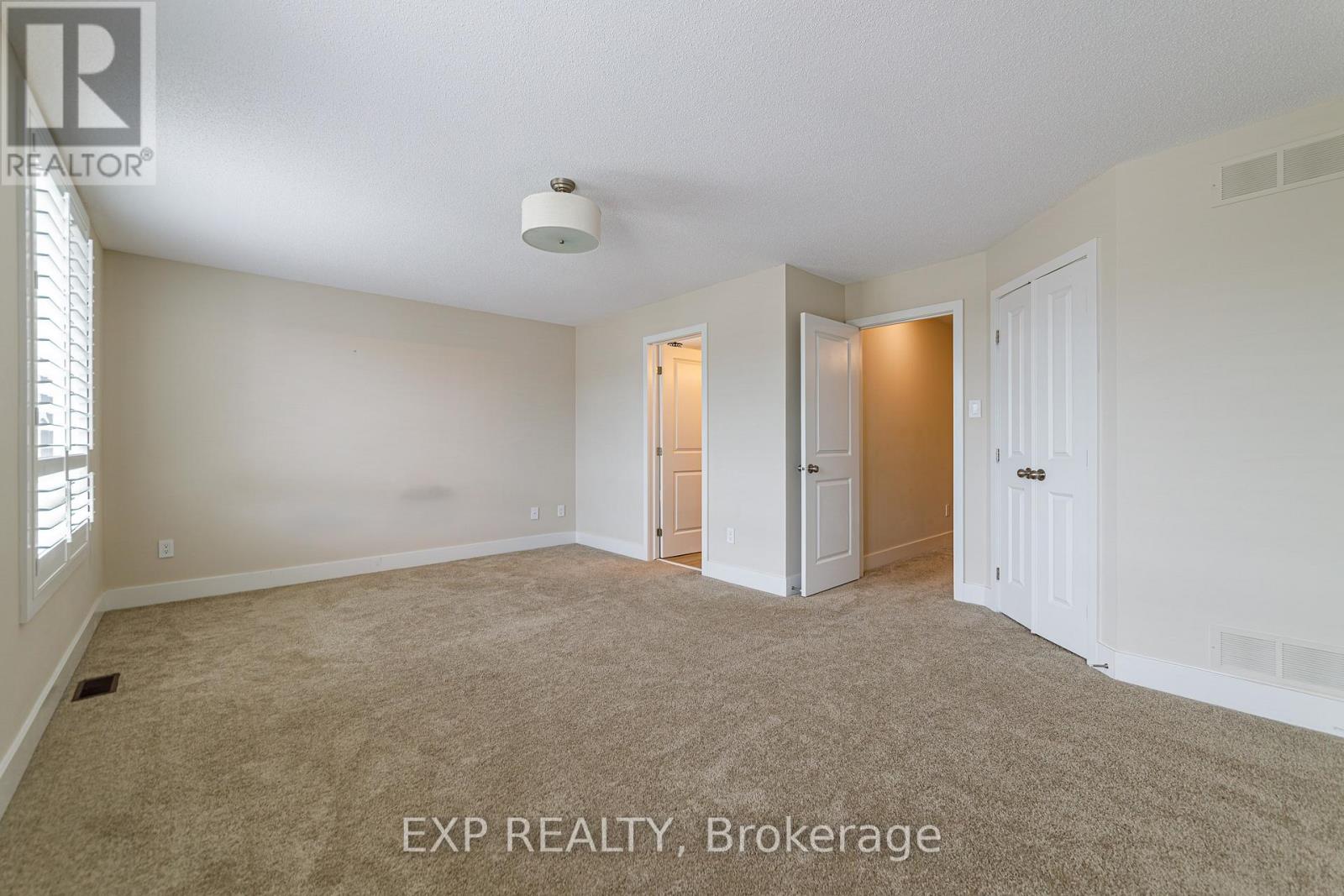 605 TENNANT WAY, Ottawa. Luxury613. By Peter Sagos - Image 19