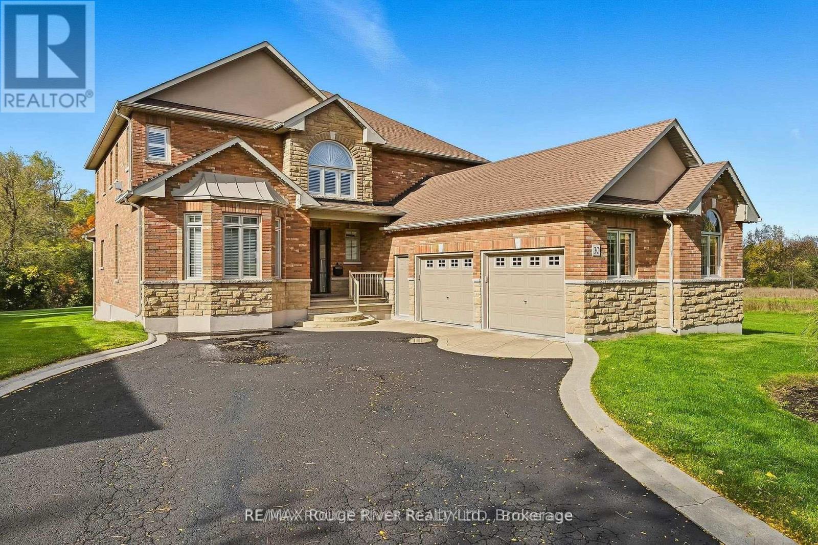 30 HANOVER COURT - 6