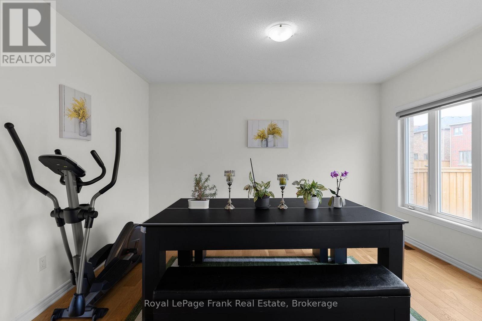 18 STODDART STREET - 24