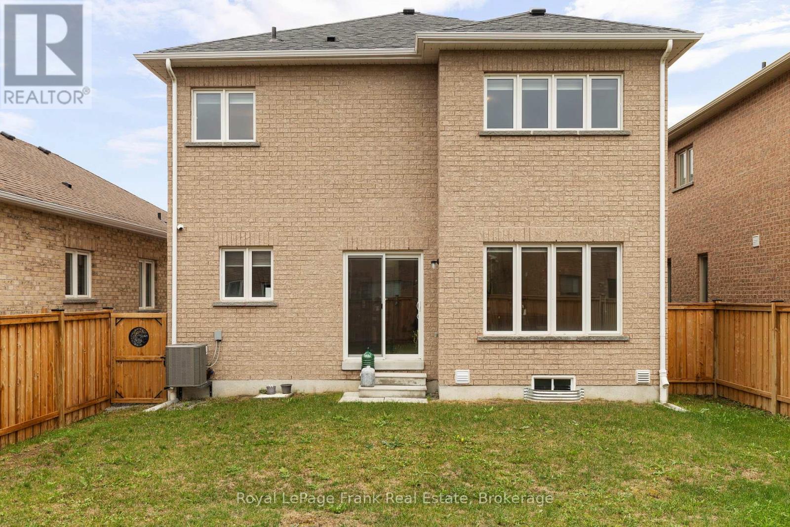 18 STODDART STREET - 48