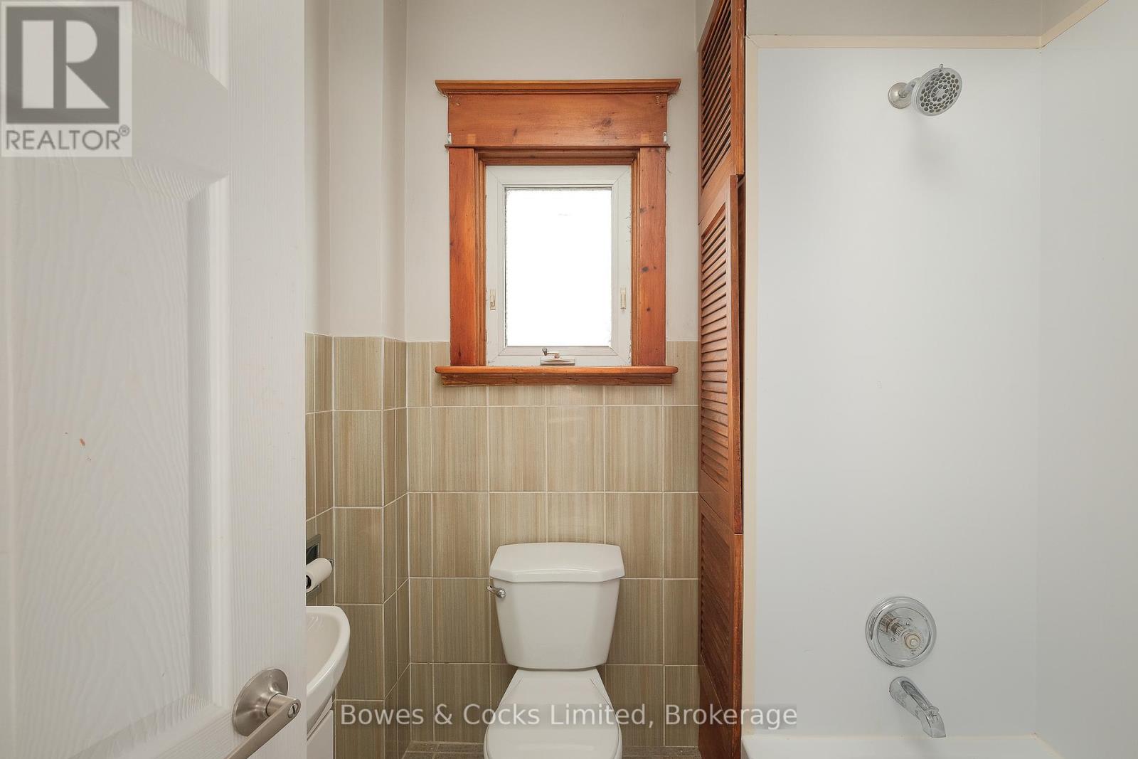 164 PRINCE STREET - 11