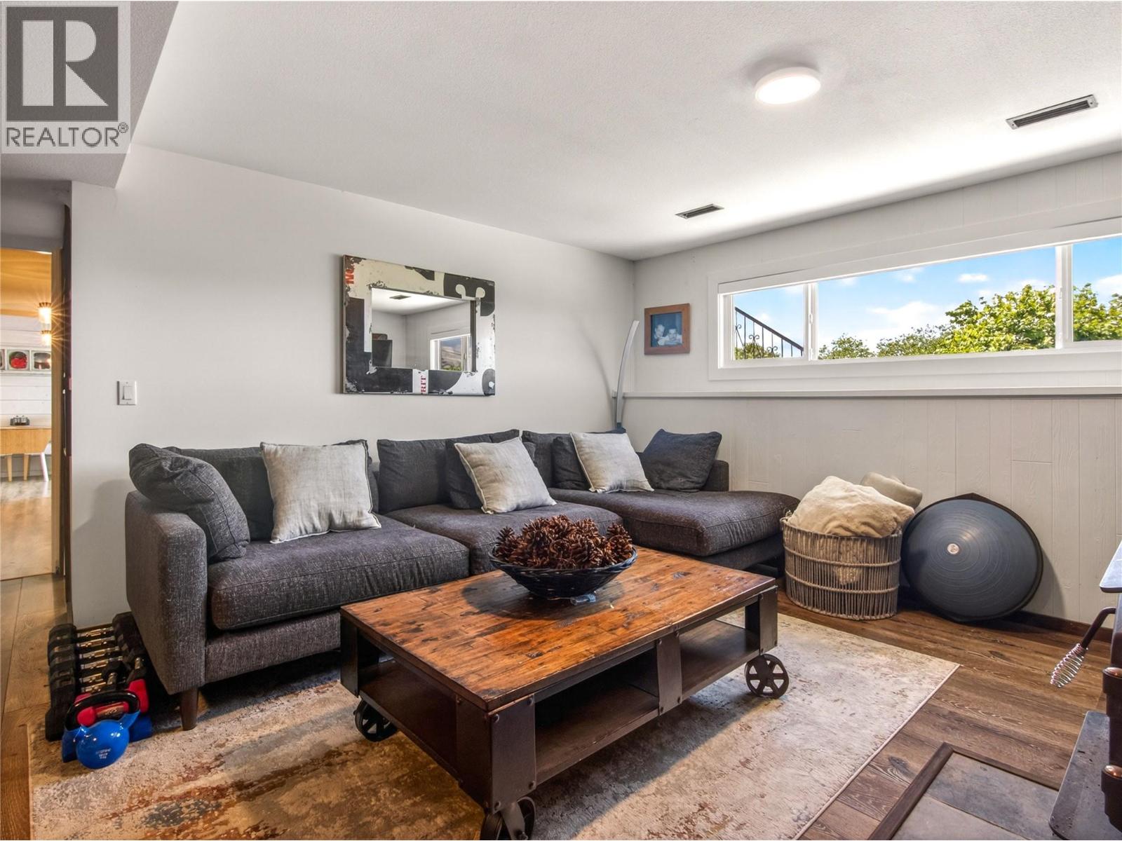 3830 Albrecht Road - 33