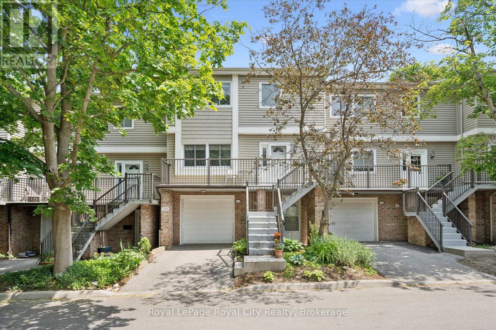 #149 295 WATER STREET - 1