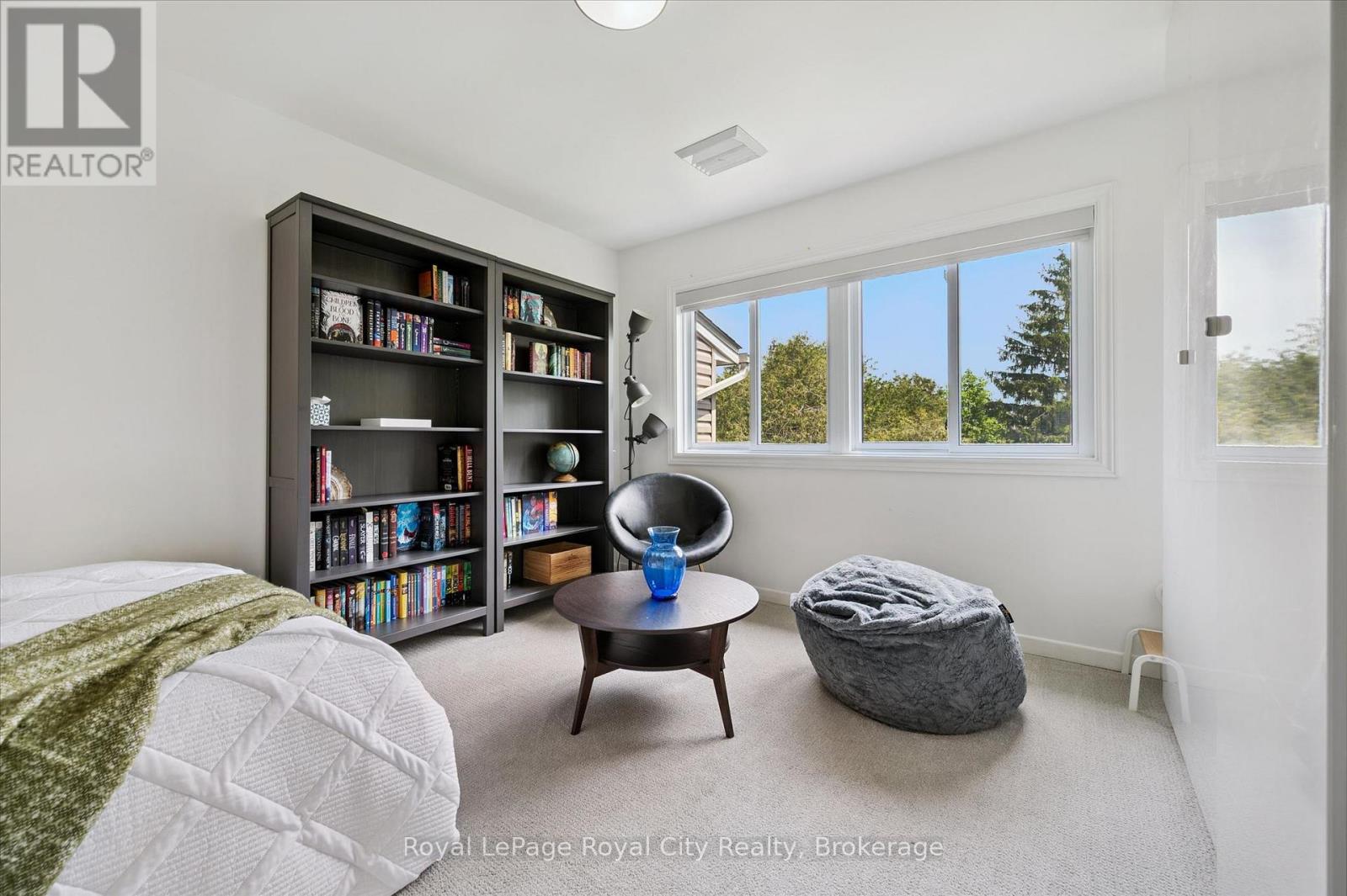 #149 295 WATER STREET - 24