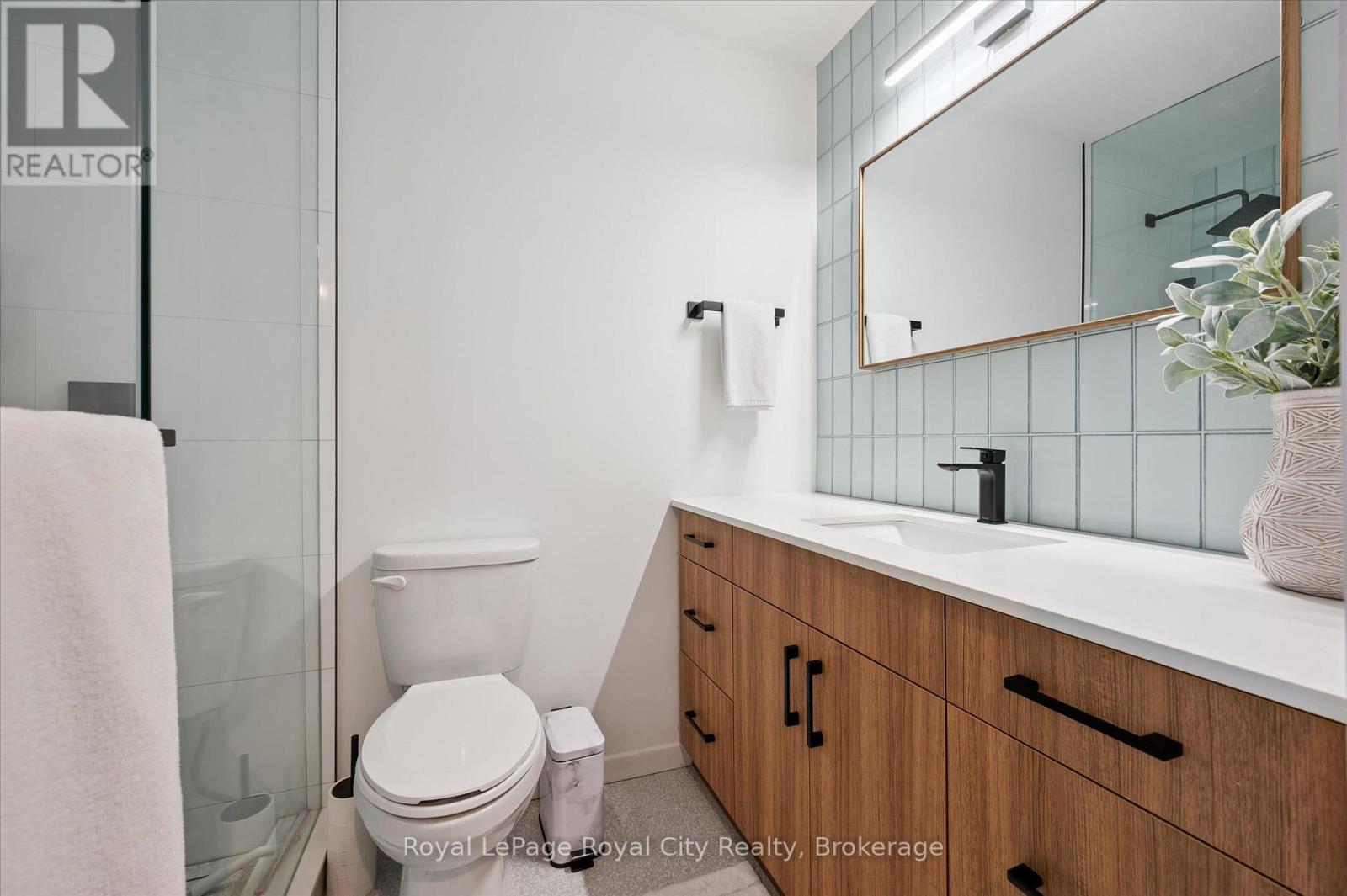 #149 295 WATER STREET - 29