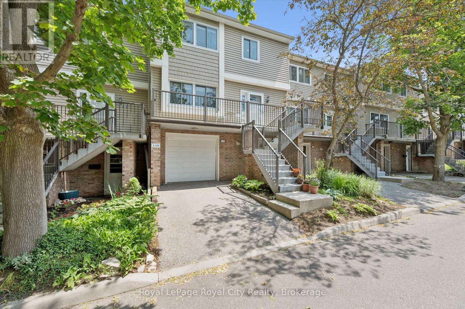 #149 295 WATER STREET - 43