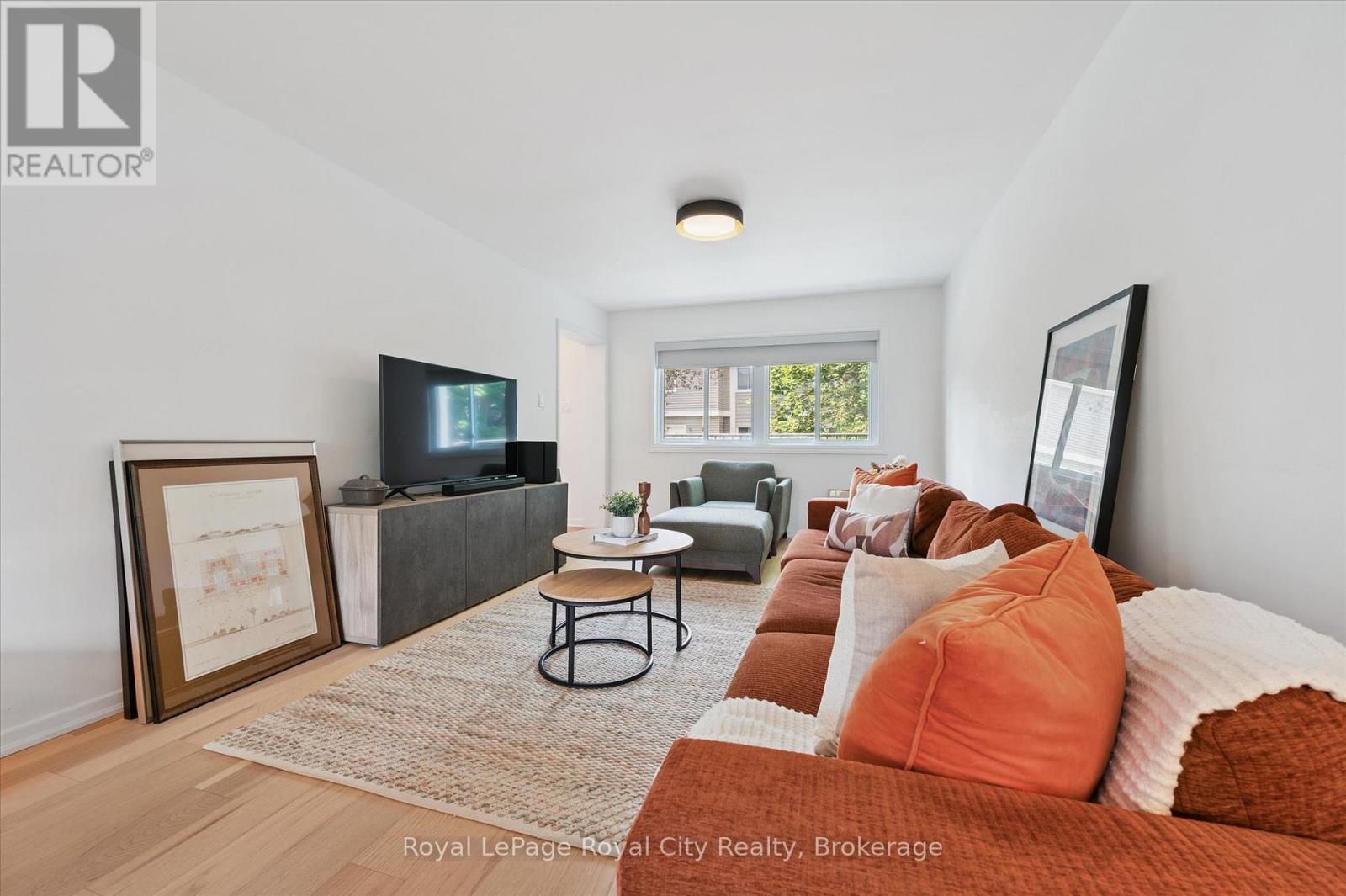 #149 295 WATER STREET - 8