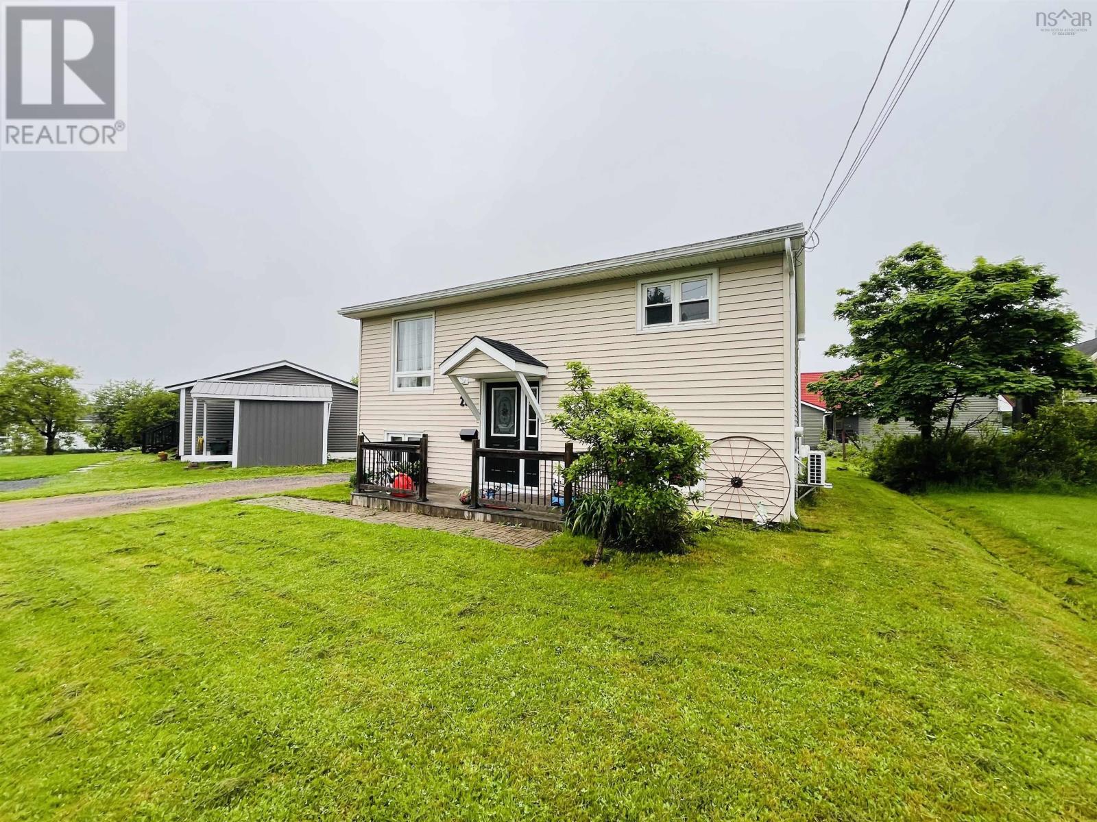 21 Snowden Avenue - 3