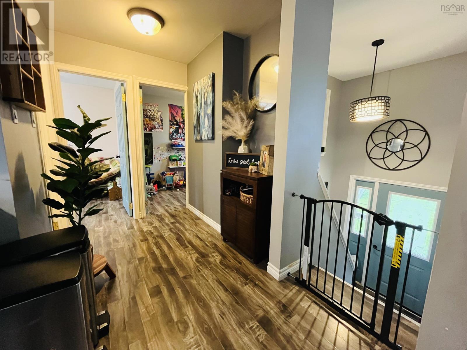 21 Snowden Avenue - 15