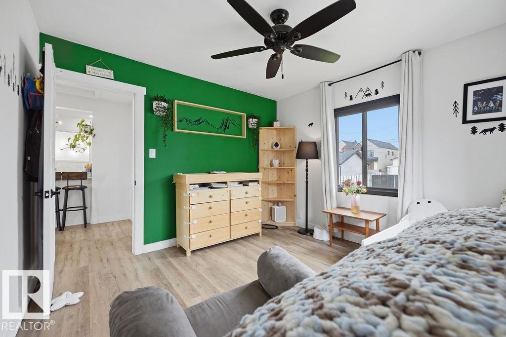 10932 151 ST NW - 21