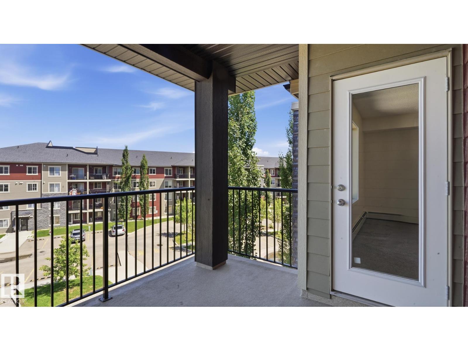 #415 12035 22 AV SW - 11