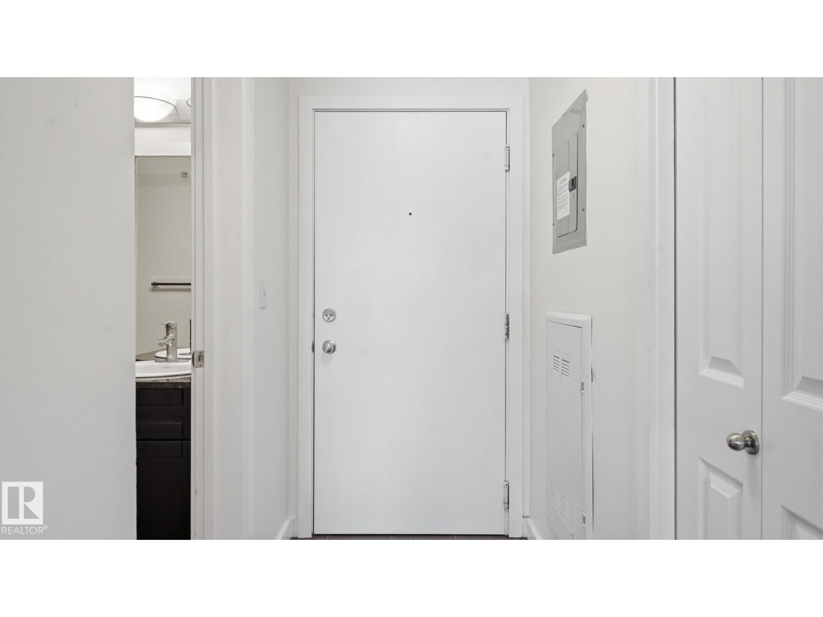 #415 12035 22 AV SW - 18