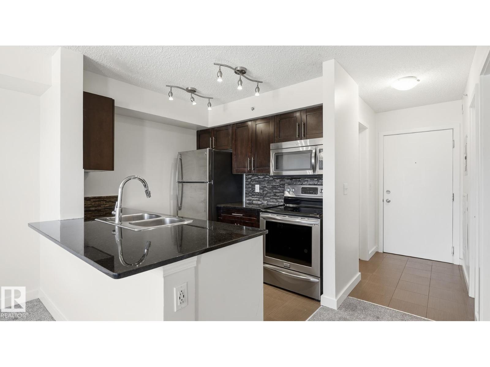#415 12035 22 AV SW - 3