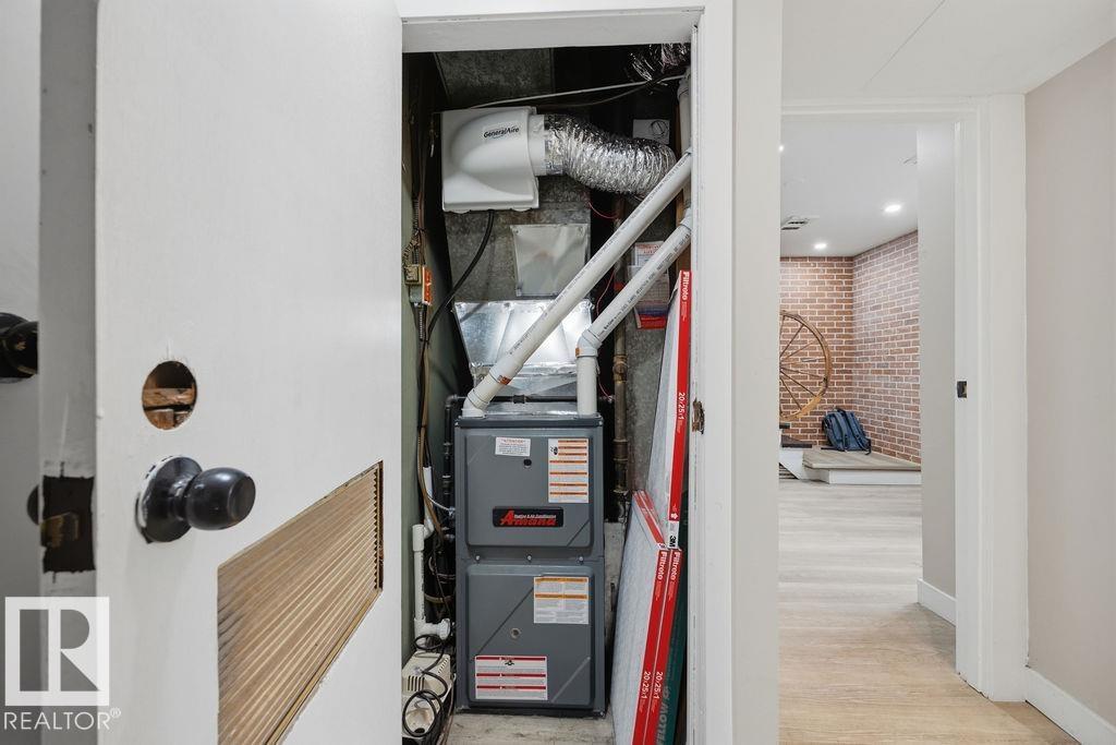 10932 151 ST NW - 34