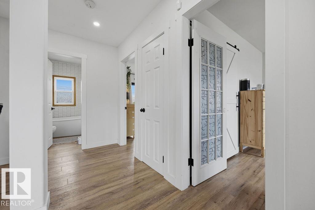 10932 151 ST NW - 17