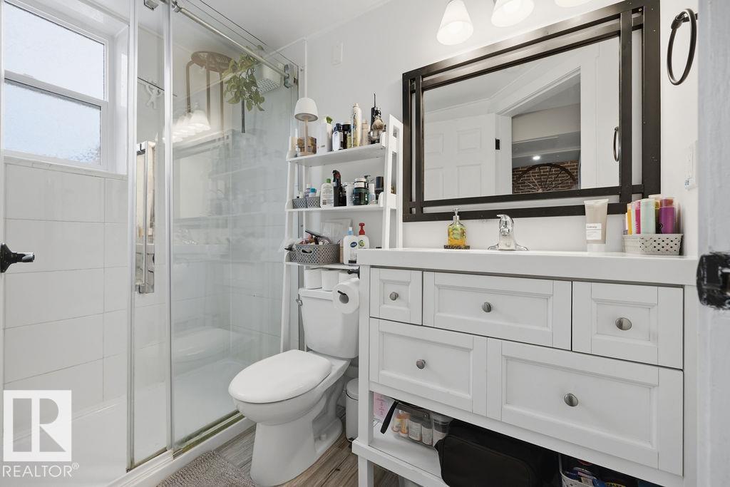 10932 151 ST NW - 29