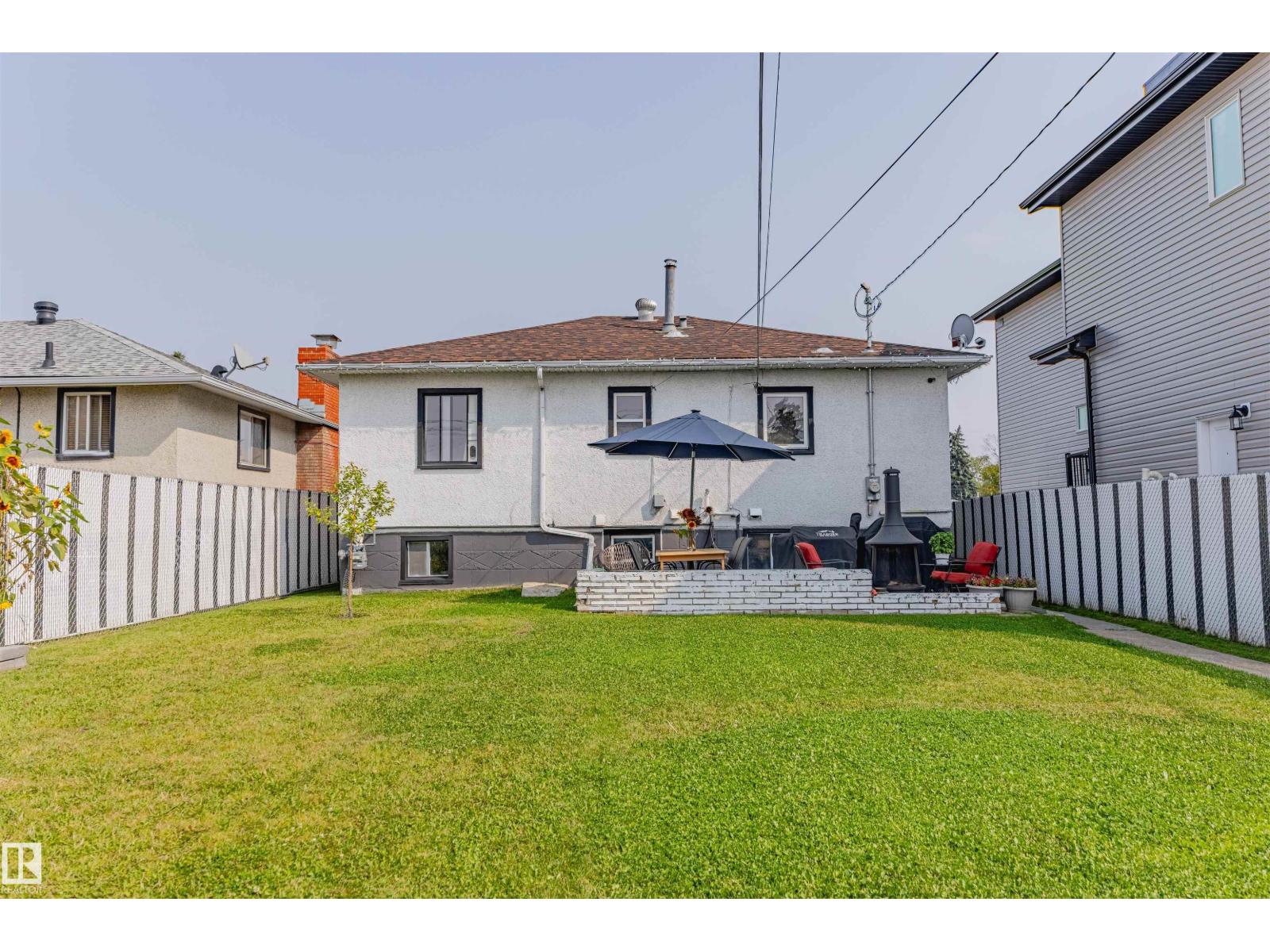 10932 151 ST NW - 40