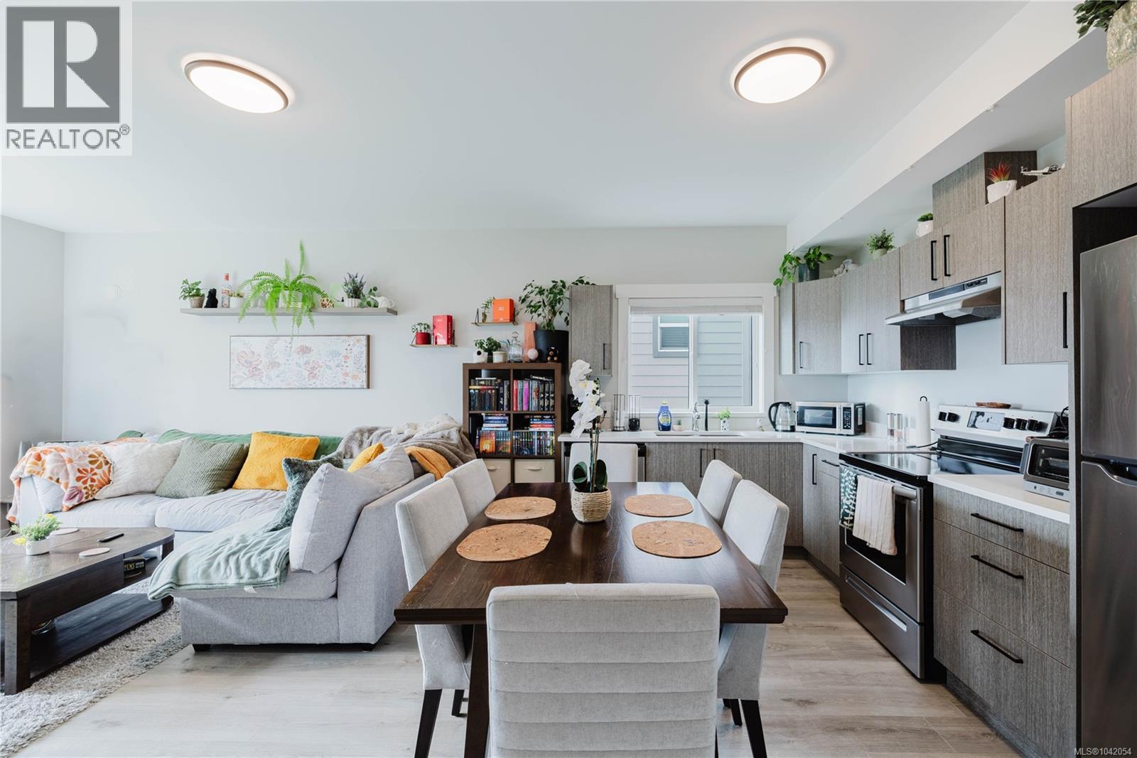 1375 Flint Ave - 44