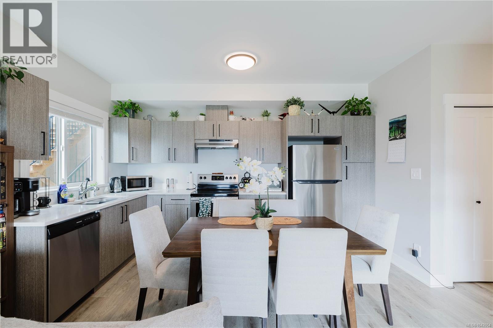 1375 Flint Ave - 45