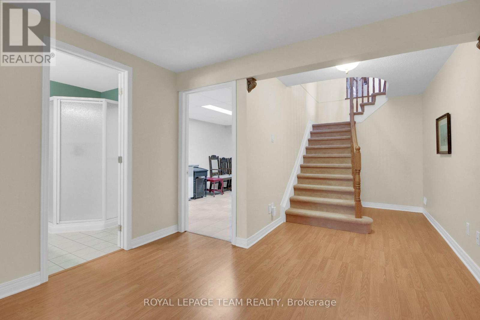 3 Bed, 3 Bath House for Sale in Ottawa – 83 WATERTHRUSH CRESCENT, Ottawa – MLS# X13526958 - Image 37