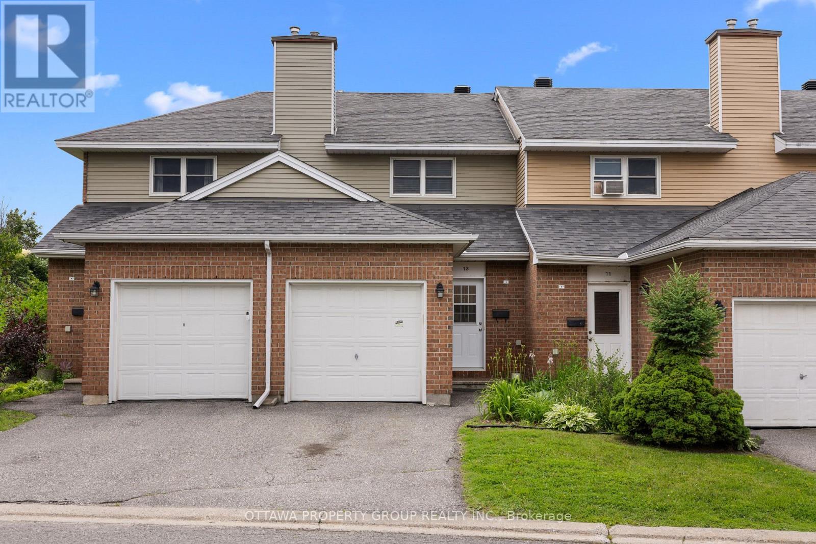 13 BENTBROOK CRESCENT - 1