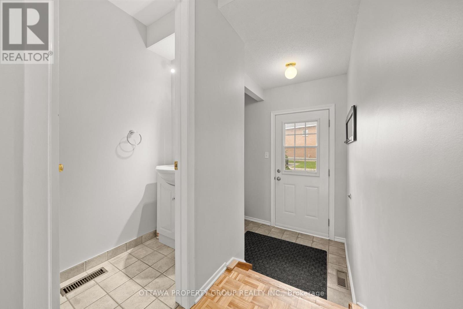 13 BENTBROOK CRESCENT - 10