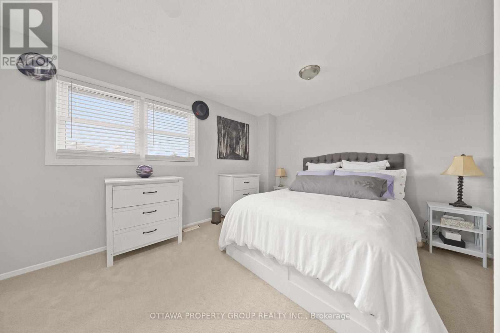 13 BENTBROOK CRESCENT - 14