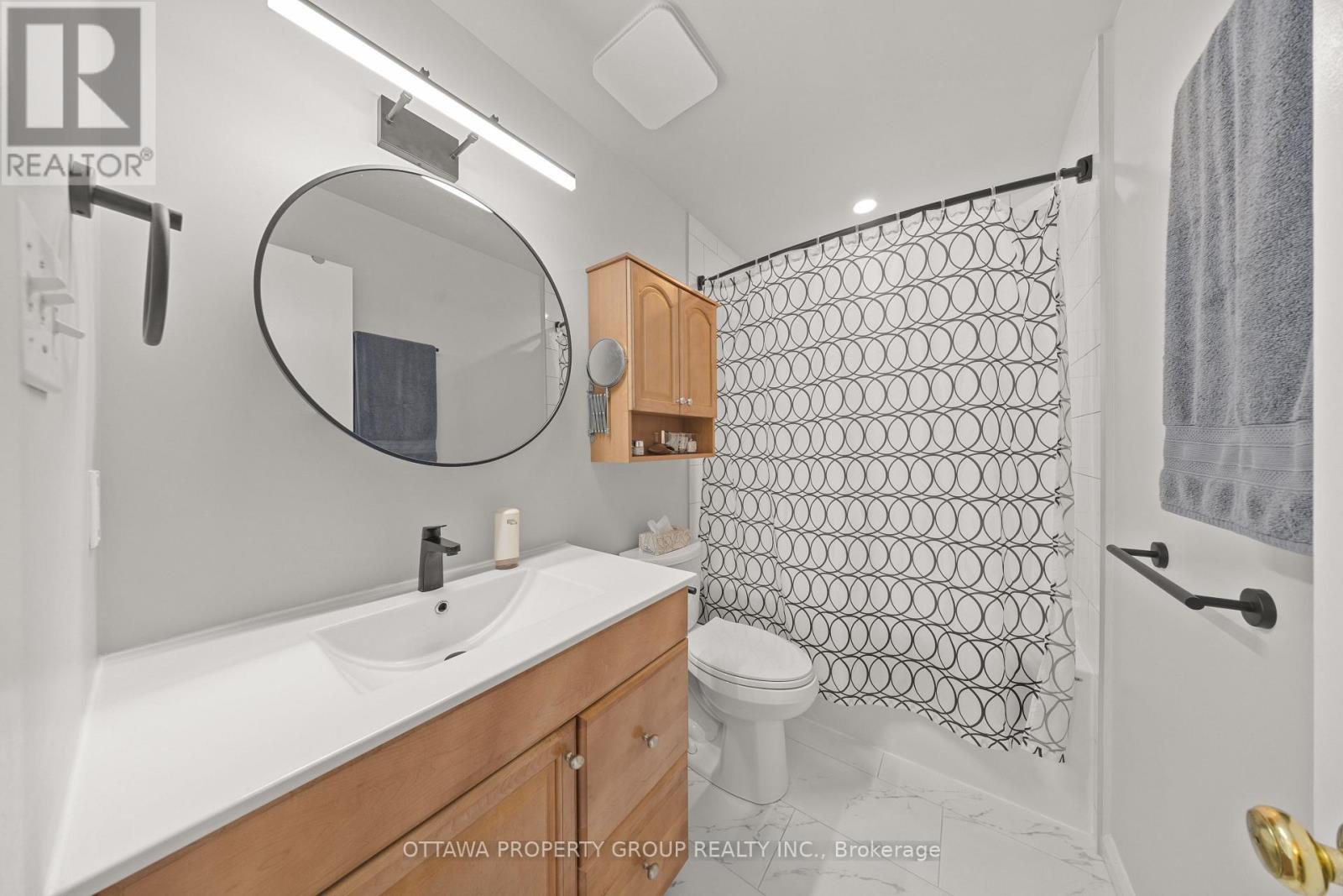 13 BENTBROOK CRESCENT - 18