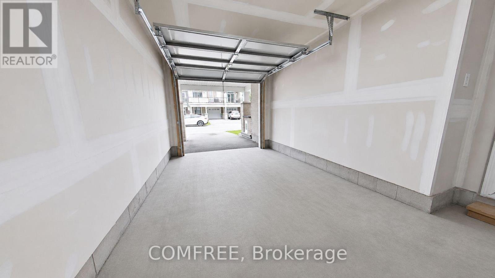 92 BALLINORA LANE - 18