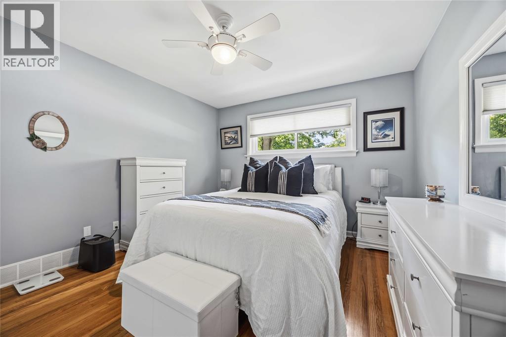 1220 RIDGEWOOD DRIVE - 13