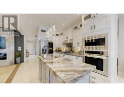 31 Mulholland Drive, Vaughan, ON L4J7T7 Photo 17