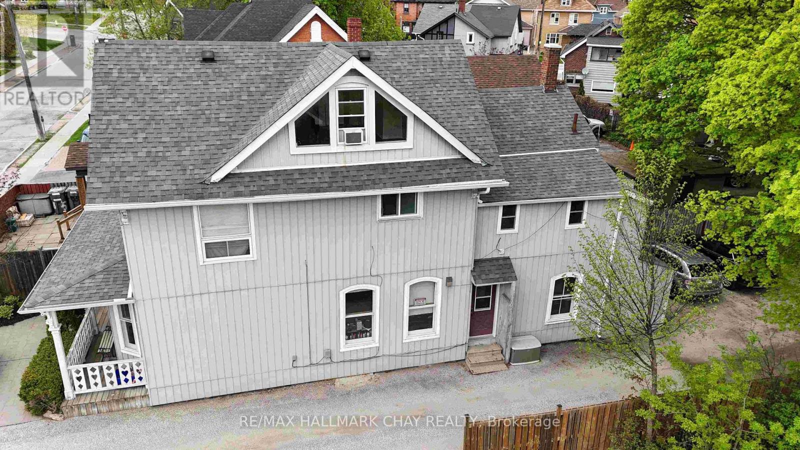 83 MARY STREET - 3