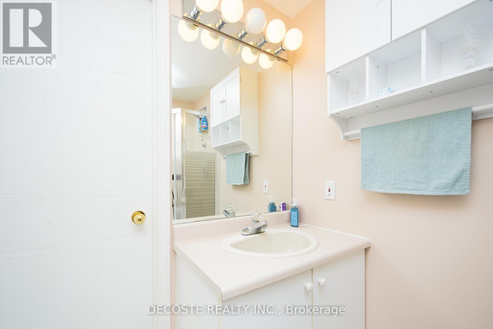 87 TONIA STREET - 24