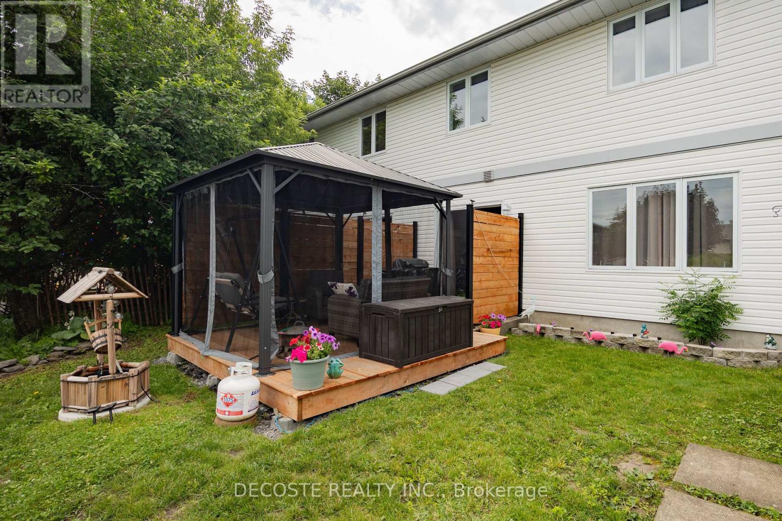 87 TONIA STREET - 30