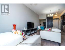 803 - 830 Lawrence Avenue, Toronto, ON M6A0A2 Photo 15