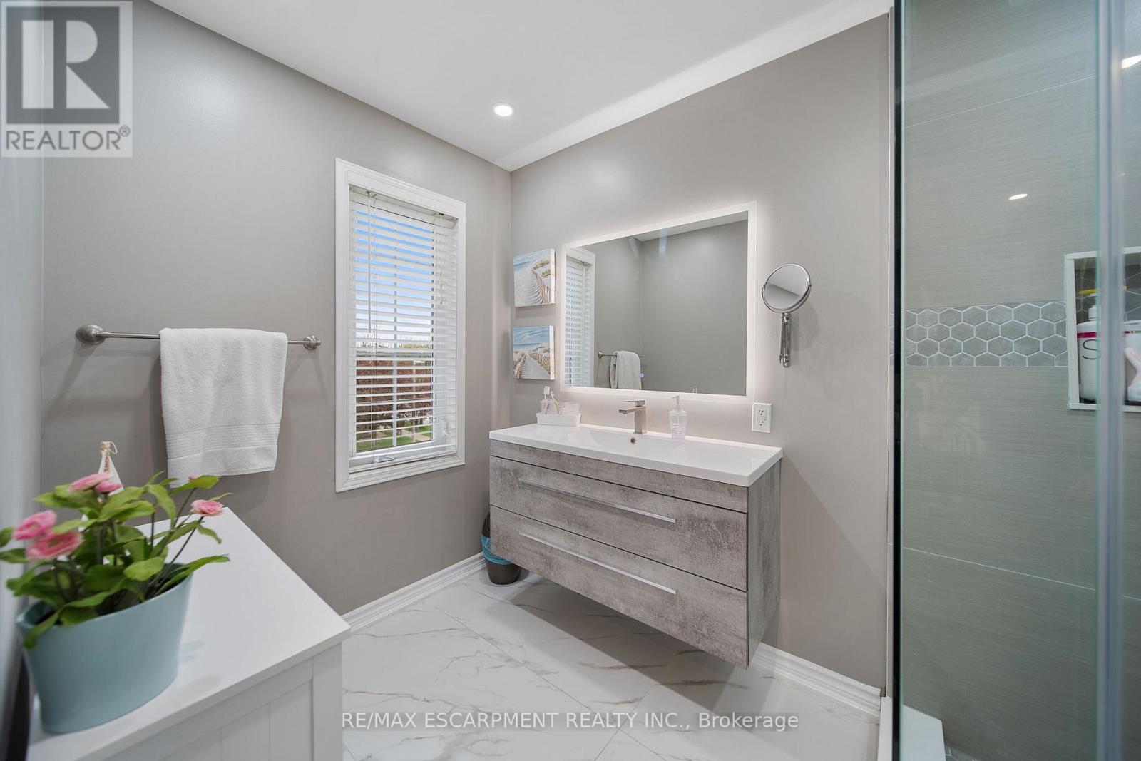 2130 FOREST GATE PARK - 27