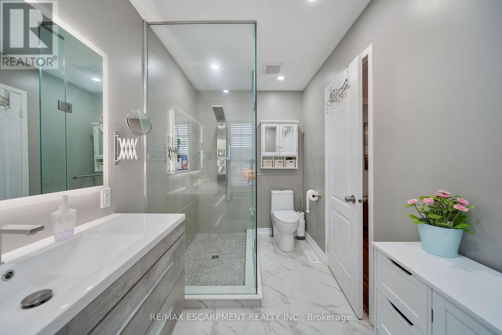 2130 FOREST GATE PARK - 28