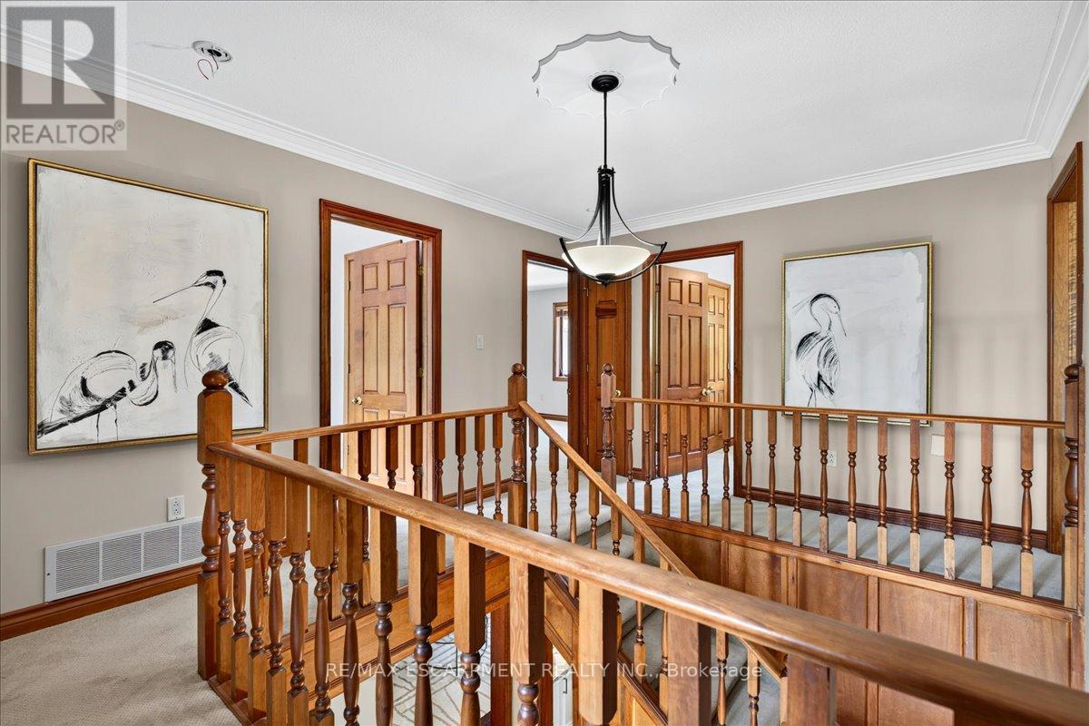 339 KINGSWAY PLACE - 17