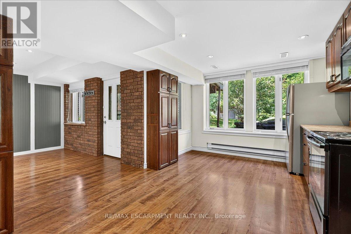 339 KINGSWAY PLACE - 26