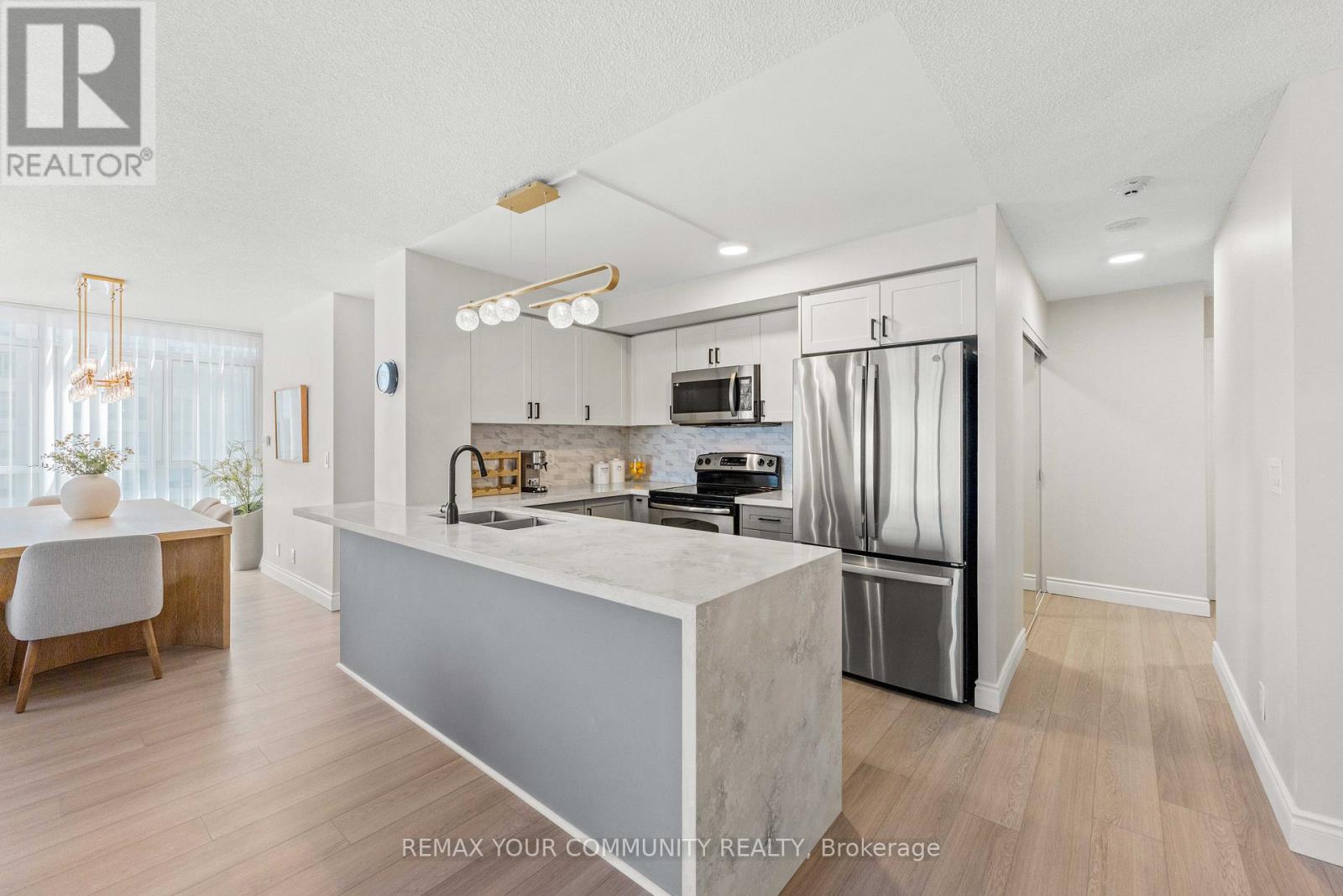 #609 1940 IRONSTONE DRIVE - 12