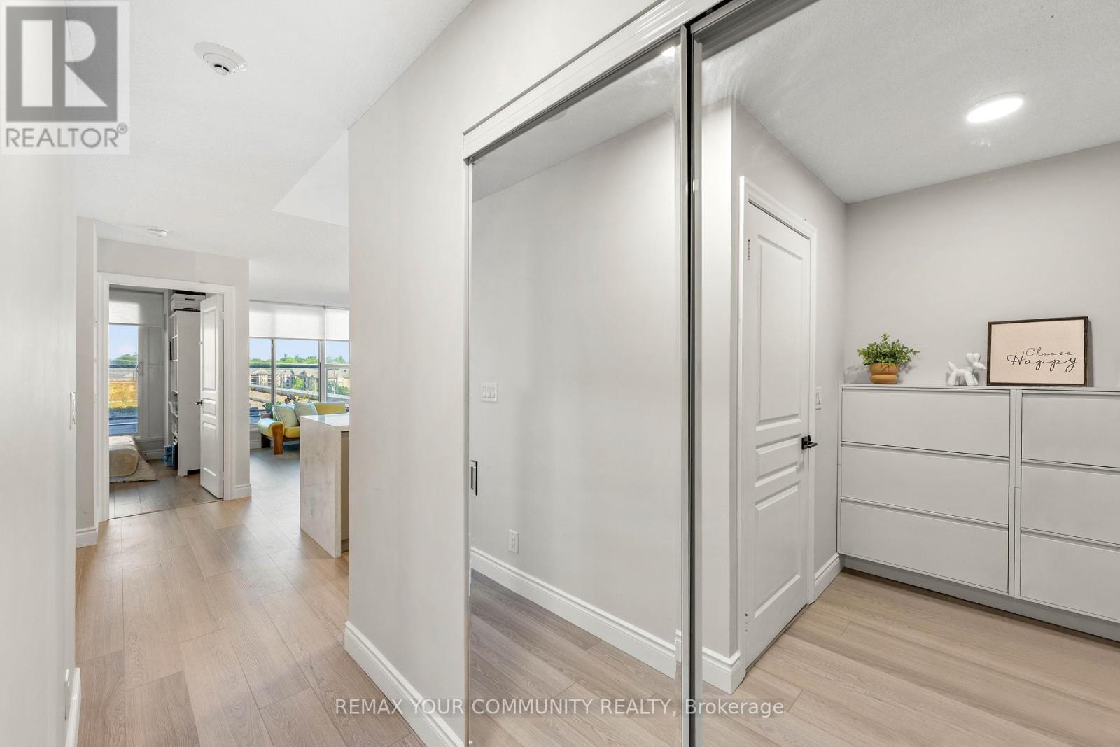 #609 1940 IRONSTONE DRIVE - 4