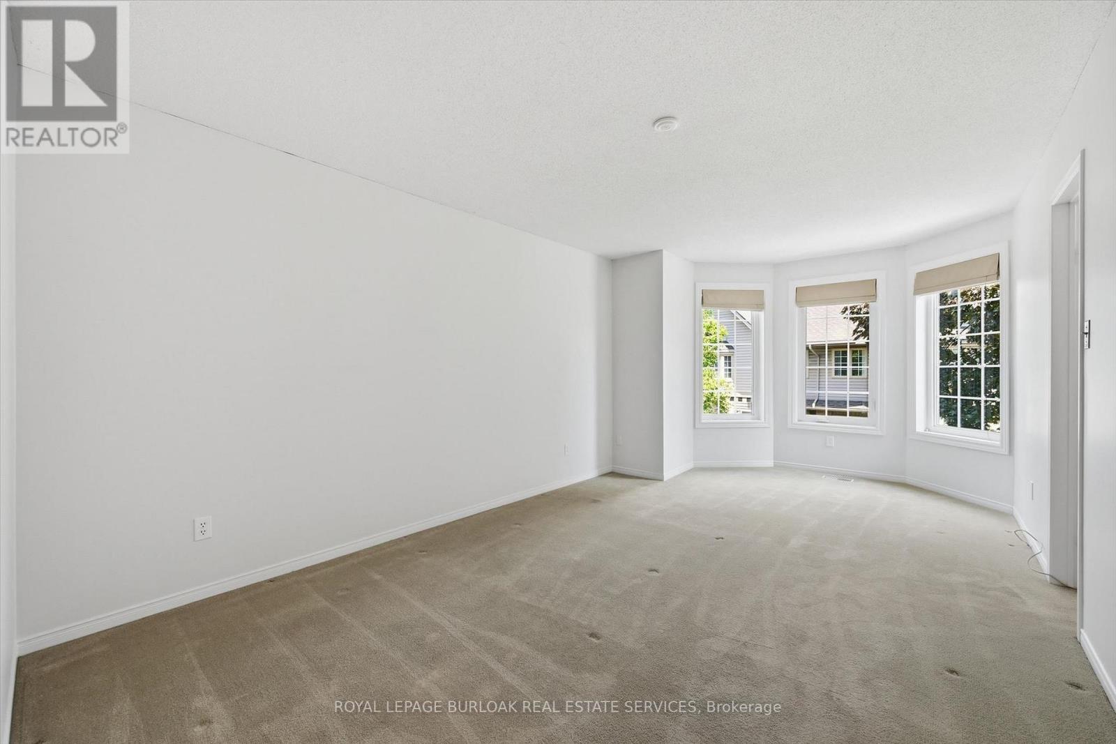 #19 3333 NEW STREET - 20