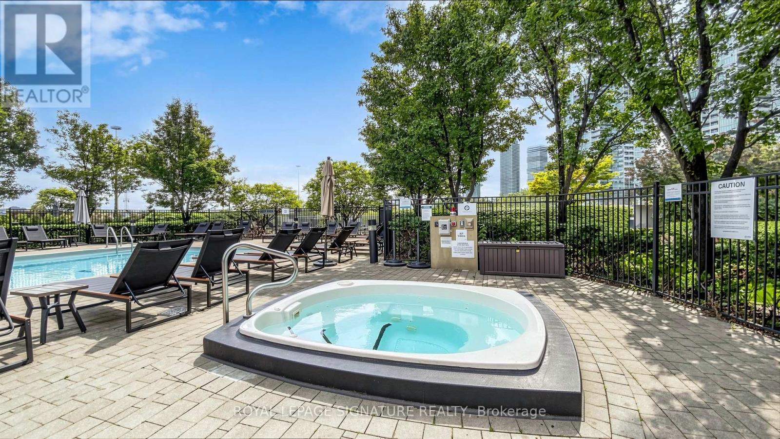 #2524 165 LEGION ROAD - 47