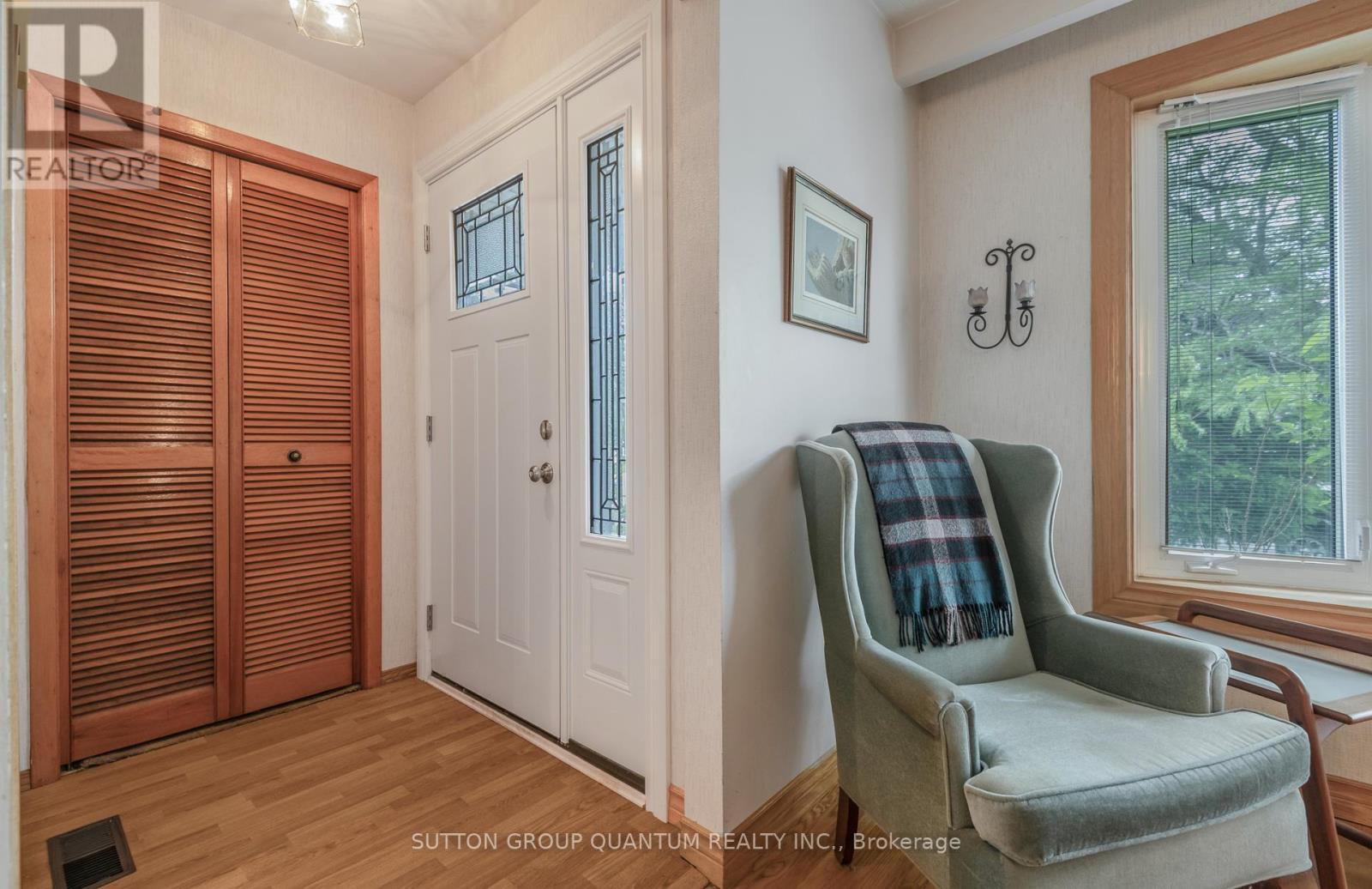 754 EAGLEMOUNT CRESCENT - 5