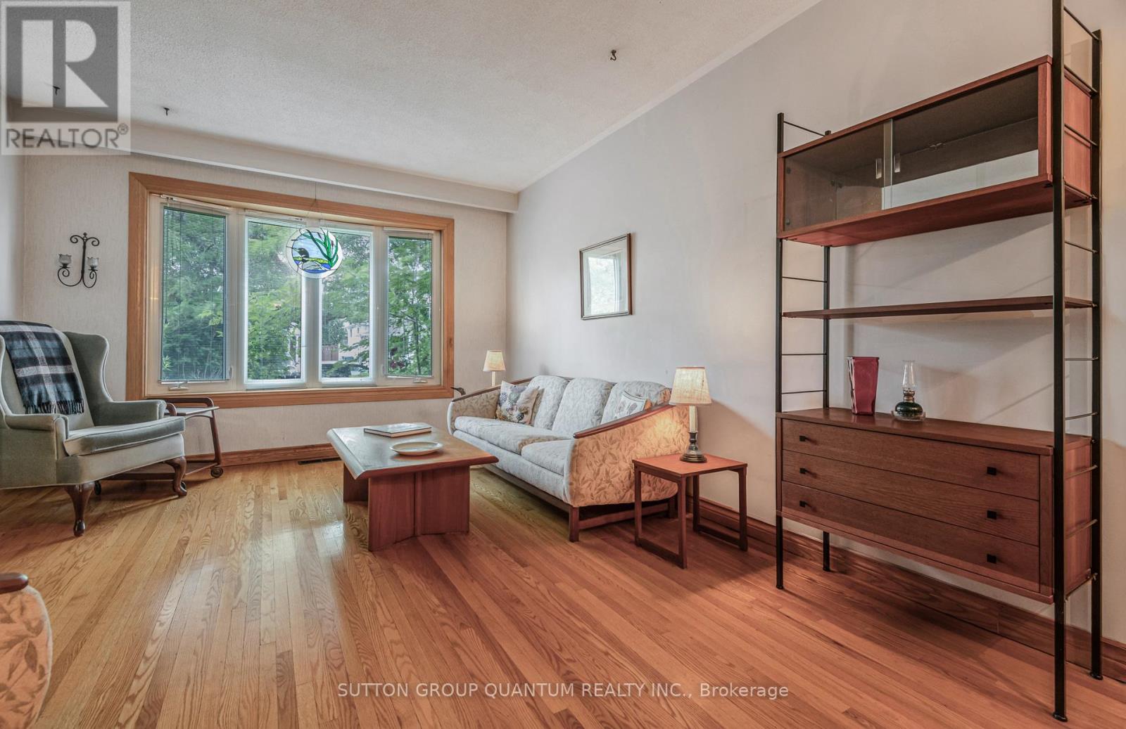 754 EAGLEMOUNT CRESCENT - 9