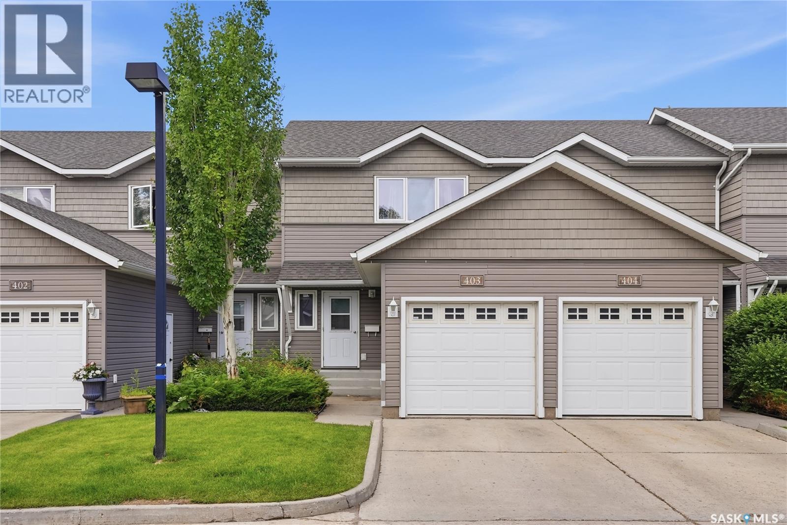 403 715 Hart ROAD - photo 2