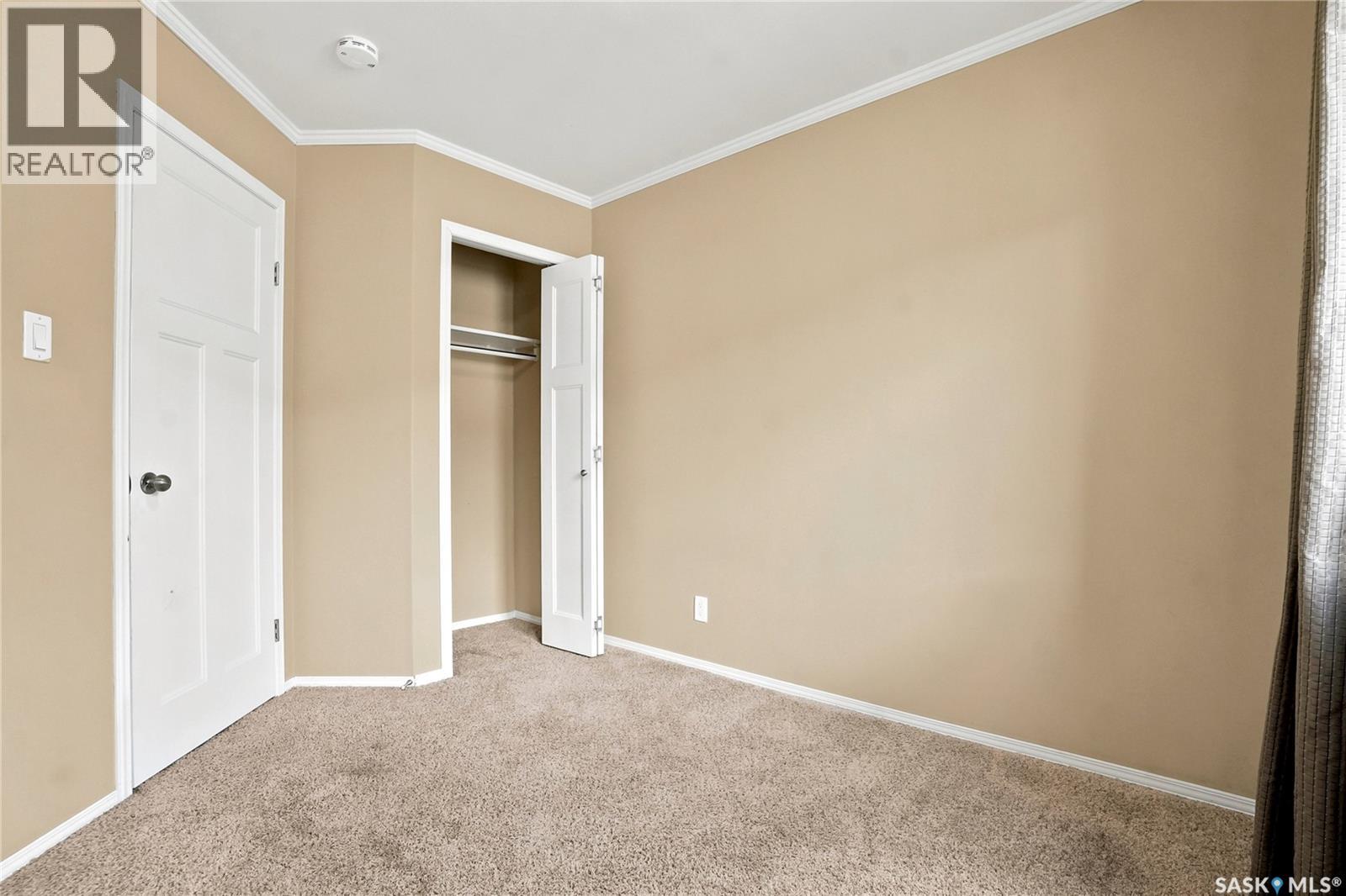 403 715 Hart ROAD — photo 28